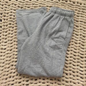 ALO Yoga Accolade Sweats